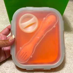 ECO FRIENDLY ORANGE BPA FREE COLLAPSABLE SILICONE LUNCH BOX WITH UNTENSI…